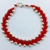 Pulsera tejida con mostacillas
